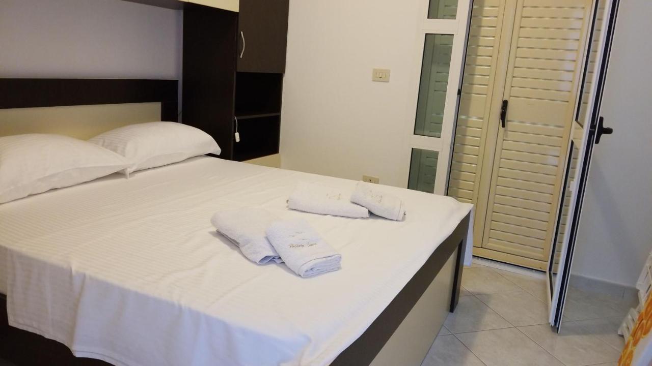 Apartments Rezidenca Sinani Orikum Buitenkant foto