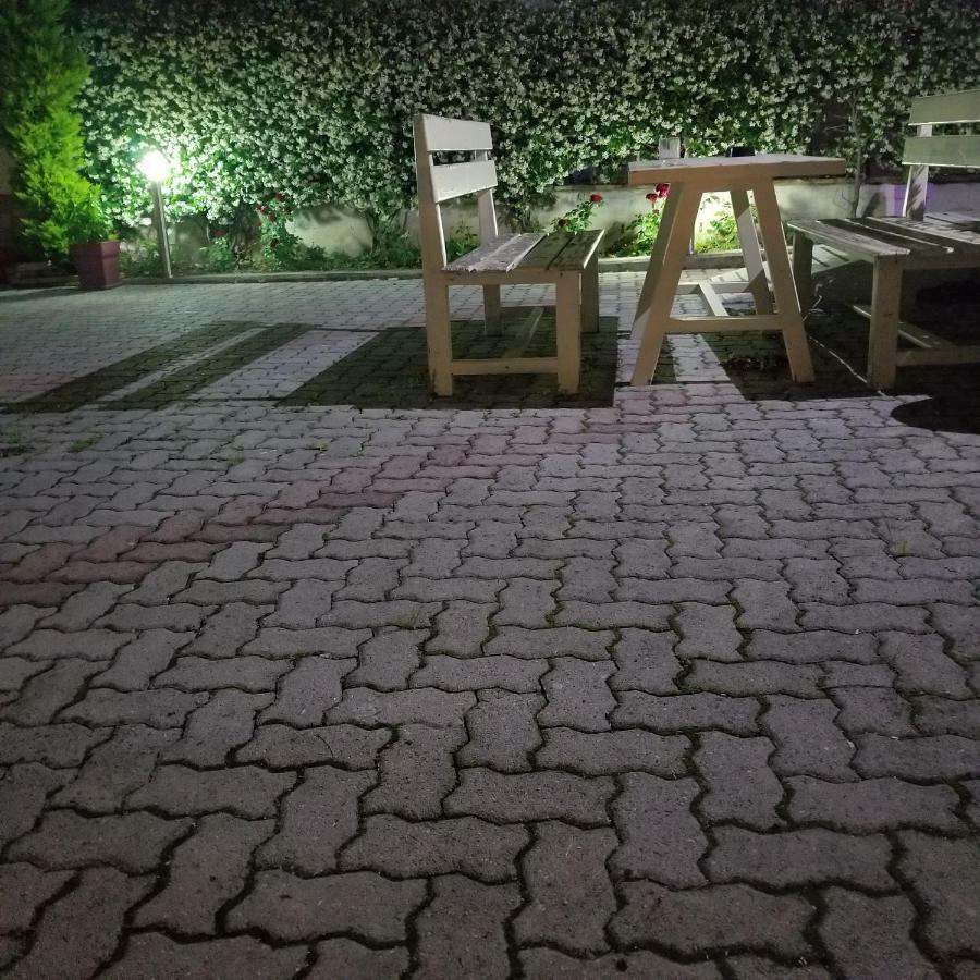 Apartments Rezidenca Sinani Orikum Buitenkant foto